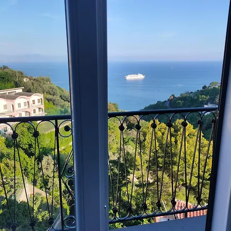 Casa Martino Sea View شقة Vietri